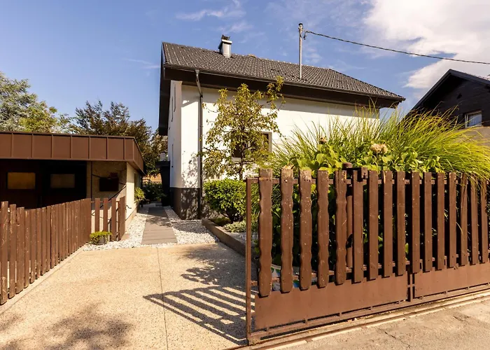 Apartmaji Klavdija ليوبليانا